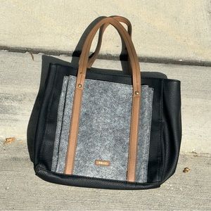 LEATHER AND CLOTH PURSE STYLISH AND MODERN